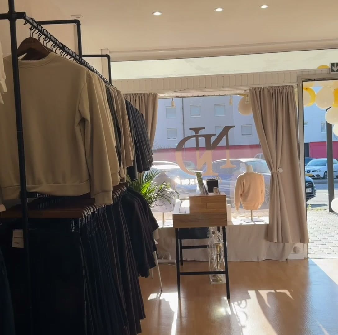 La boutique en lumière du jour